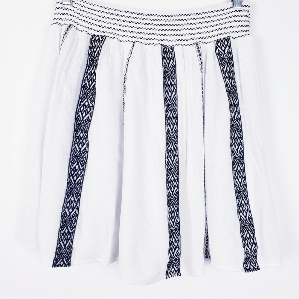 Alya Womens White Embroidered Smocked Waist Boho Mini Skirt Navy Blue S1655 L